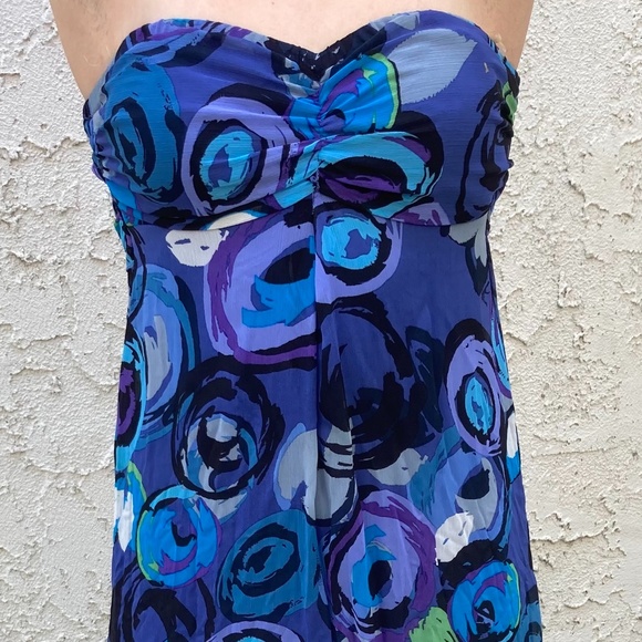 Halter dress - Picture 1 of 2